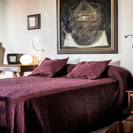 Caliborna Villa *